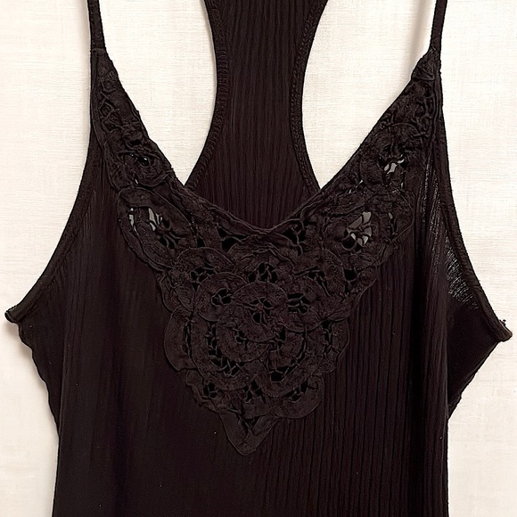 ARITZIA Talula Babaton Tank Top // Size S - Picture 3 of 8